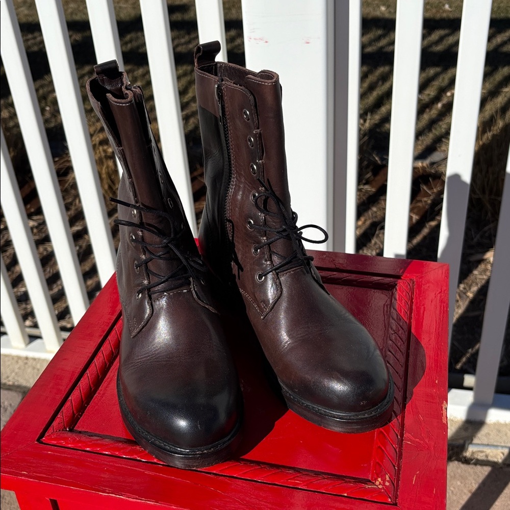 Vintage Foundry Co. Boots, Size 6.5, NWOB